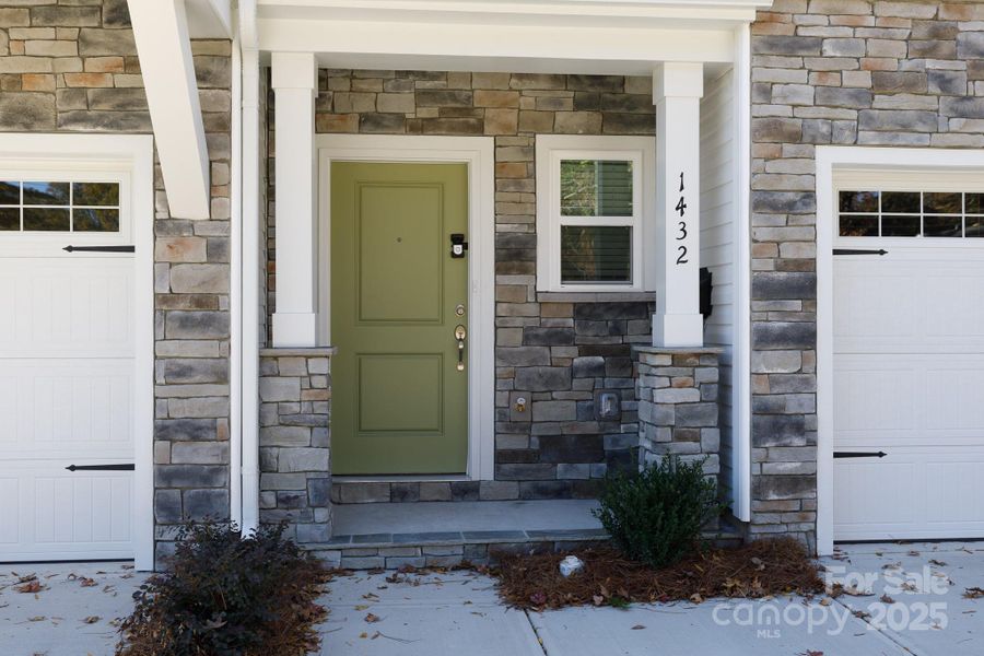 Exterior details and patio area of a home in , Charlotte (Image 4).