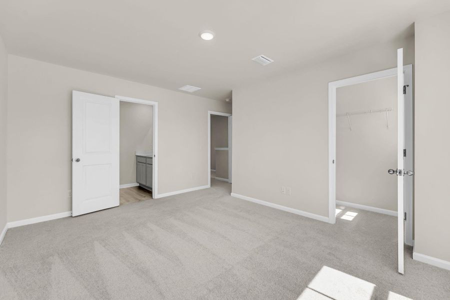 Spacious, unfurnished interior of a new home in , Summerville (Image 20). Spacious, unfurnished interior of a new home in , Summerville (Image 20).