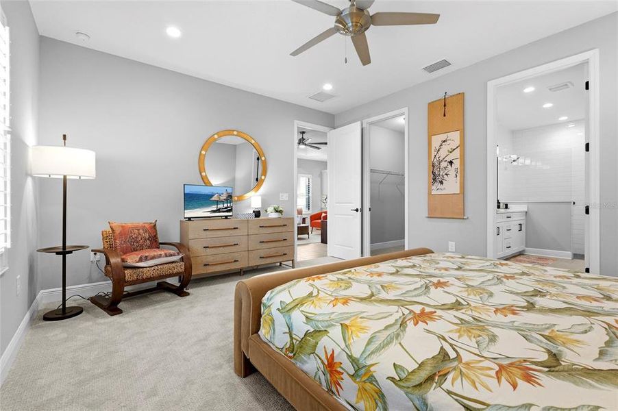 Furnished interior view inside a new home in , Sarasota (Image 16).