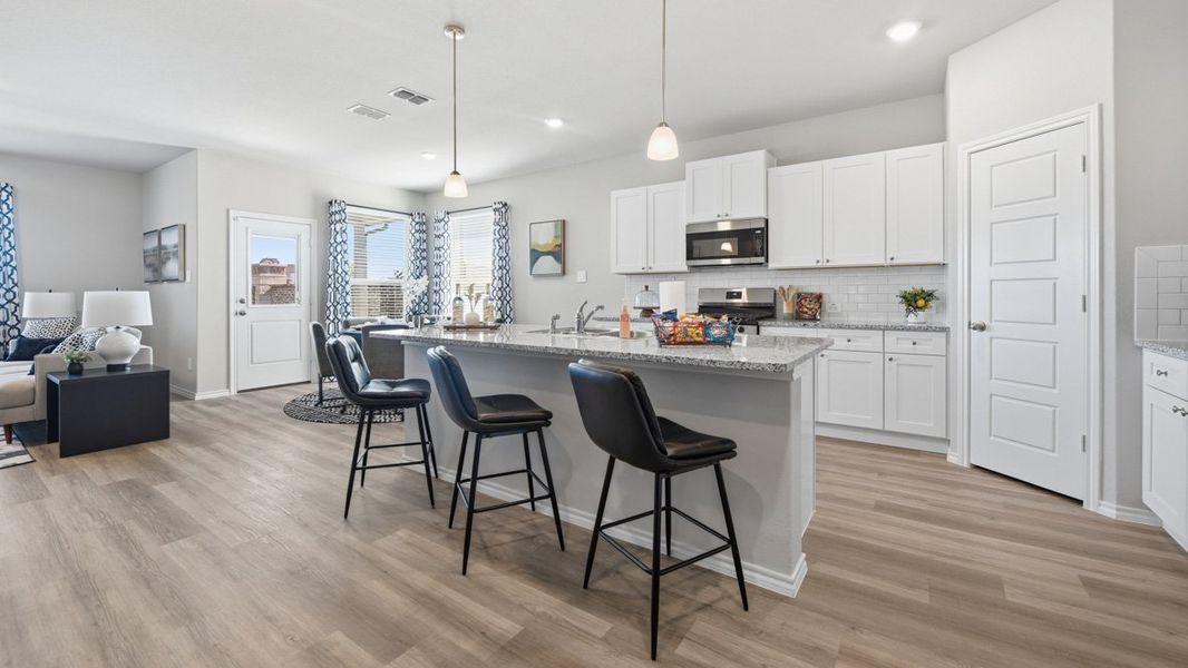 Furnished interior view inside a new home in Trails of Elizabeth Creek, Fort Worth (Image 5).