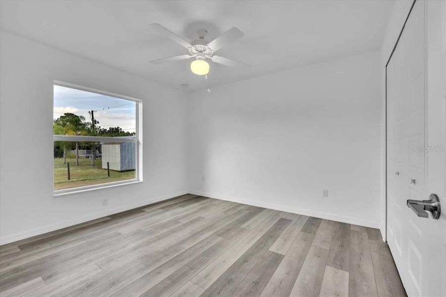 Spacious, unfurnished interior of a new home in , Punta Gorda (Image 30).