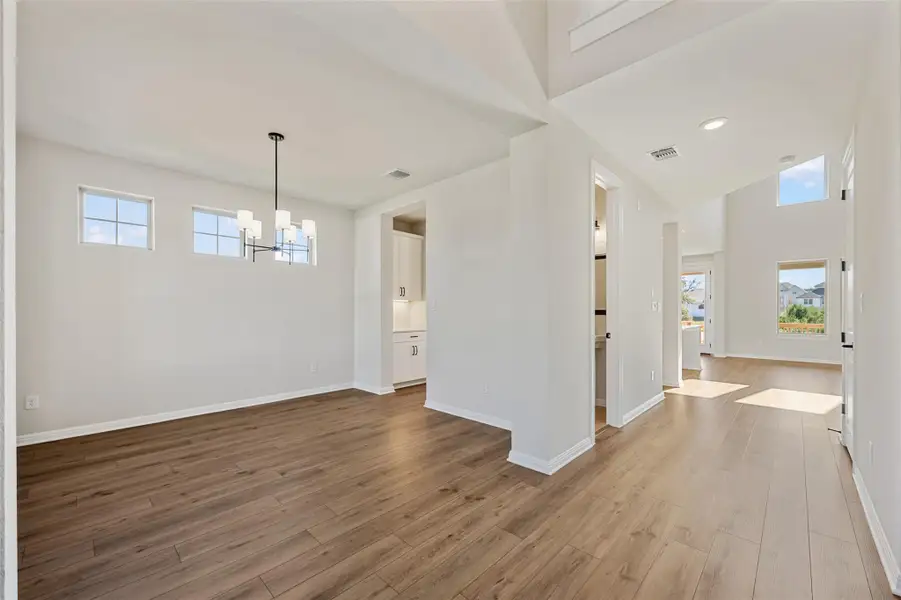 Representative images and renderings are for illustrative purposes. Actual structural options and design finishes of home may vary.