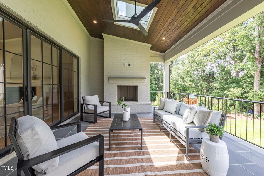 2E6A3257-HDR 2E6A3257-HDR