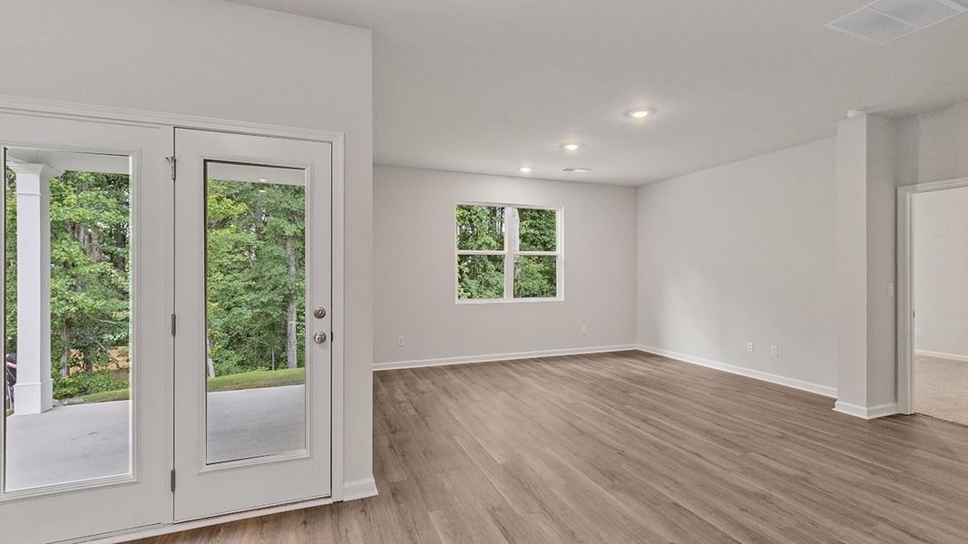 Representative unfurnished interior of a home built from the Celia by D.R. Horton in Teamon Pointe, Griffin (Image 13).
