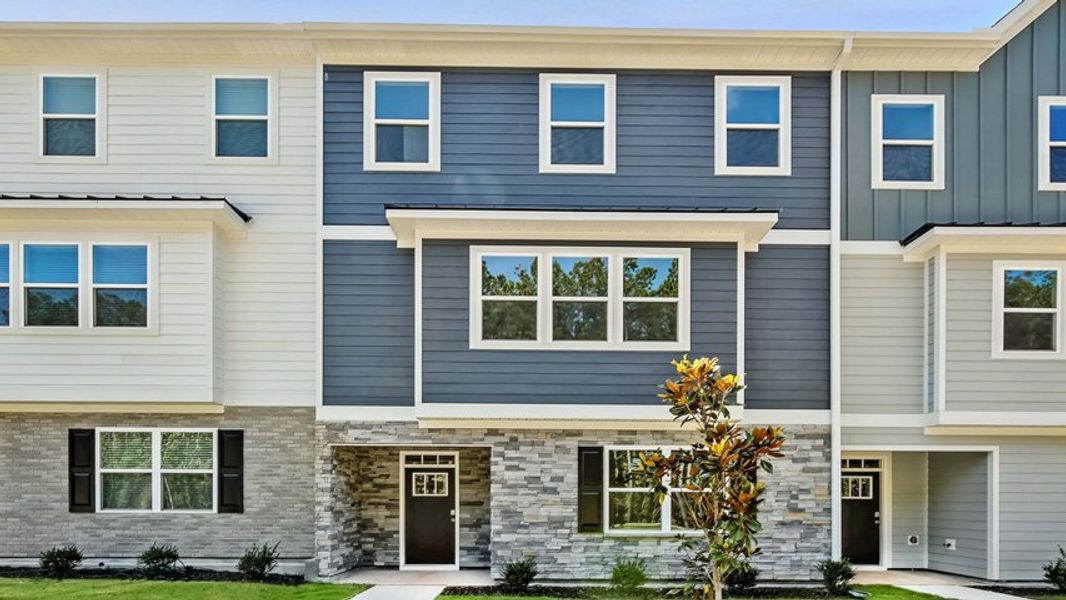 Representative exterior photo of a completed home built from the HADLEIGH by D.R. Horton in The Townes Park, Apex, NC (Image 2).