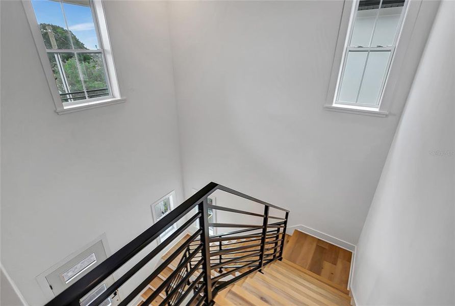 Spacious, unfurnished interior of a new home in , Tampa (Image 70). Spacious, unfurnished interior of a new home in , Tampa (Image 70).