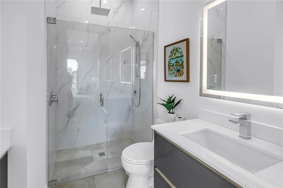 Furnished interior view inside a new home in , Sarasota (Image 55).