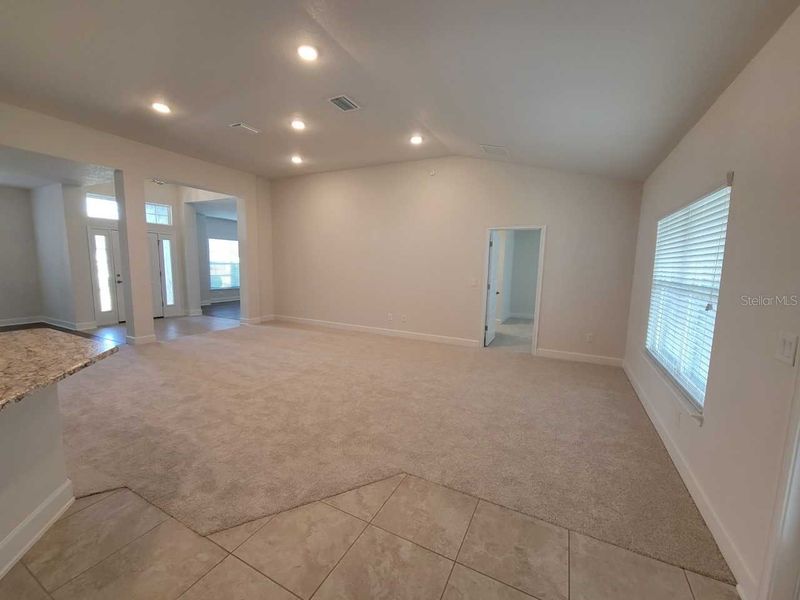 Spacious, unfurnished interior of a new home in Ocala Crossings South, Ocala (Image 12).