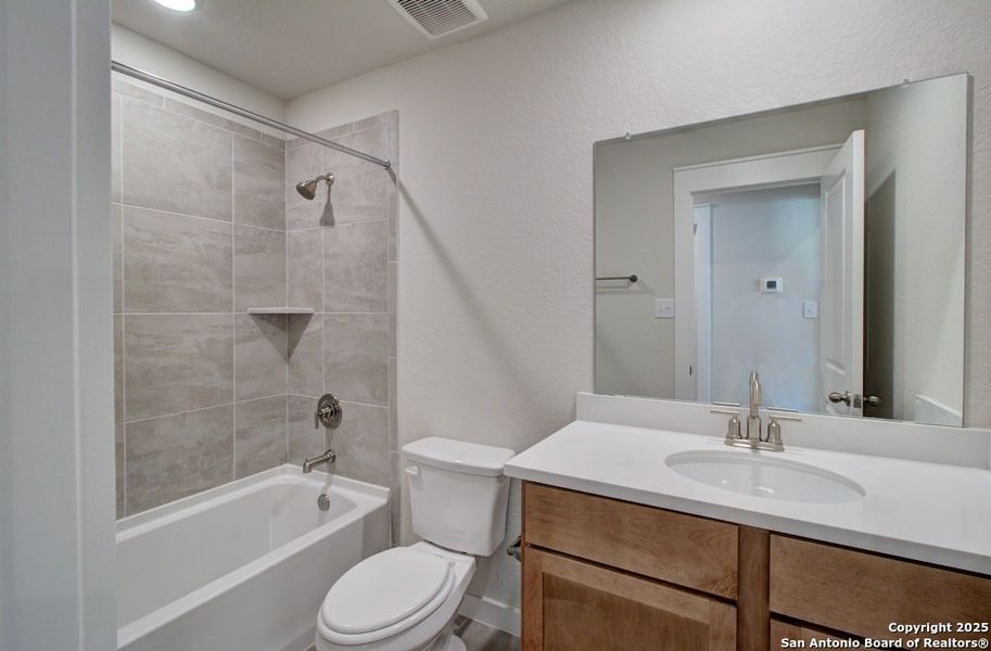 Furnished interior view inside a new home in Westridge - Premier, San Antonio (Image 2). Furnished interior view inside a new home in Westridge - Premier, San Antonio (Image 2).