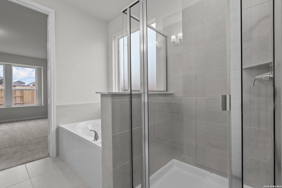 Furnished interior view inside a new home in Foxbrook, Cibolo (Image 13). Furnished interior view inside a new home in Foxbrook, Cibolo (Image 13).