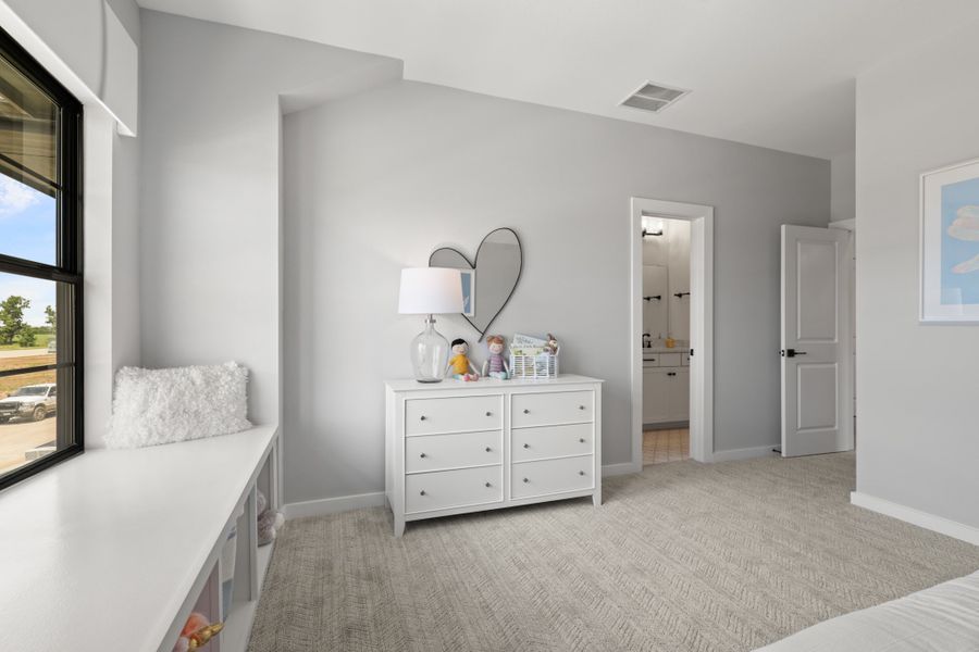 Furnished interior view inside a new home in Harvest Green 50', Richmond (Image 37).
