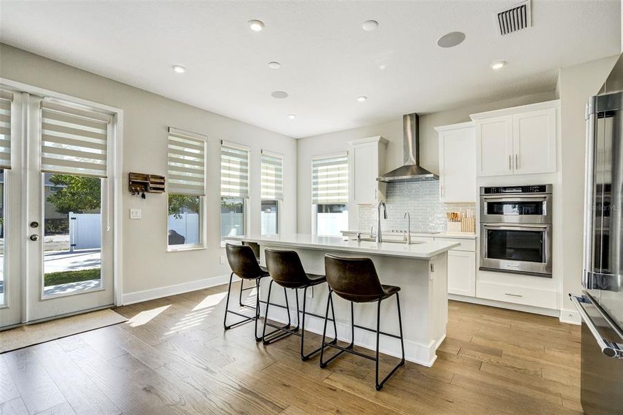 Furnished interior view inside a new home in , St. Petersburg (Image 22).