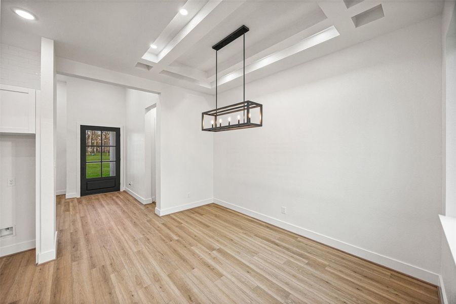 Spacious, unfurnished interior of a new home in , Dayton (Image 16).