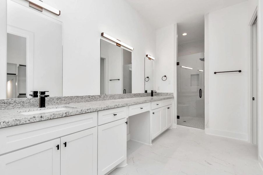 Image 4 of a home in . Image 4 of a home in .