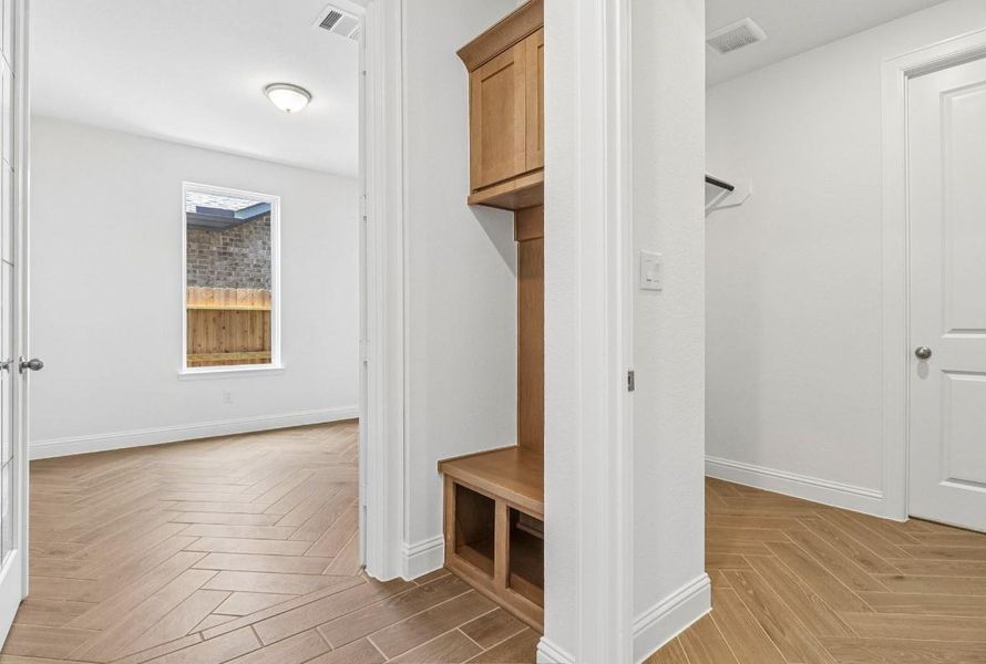 Furnished interior view inside a new home in WILDTREE 50', Montgomery (Image 8).