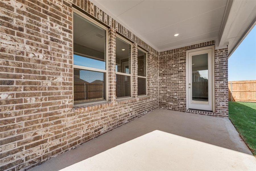 Image 28 of a home in Walden Pond.