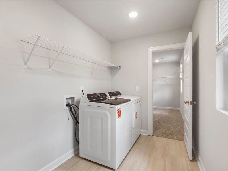 Welcome to the Dakota floorplan at Holland Park.