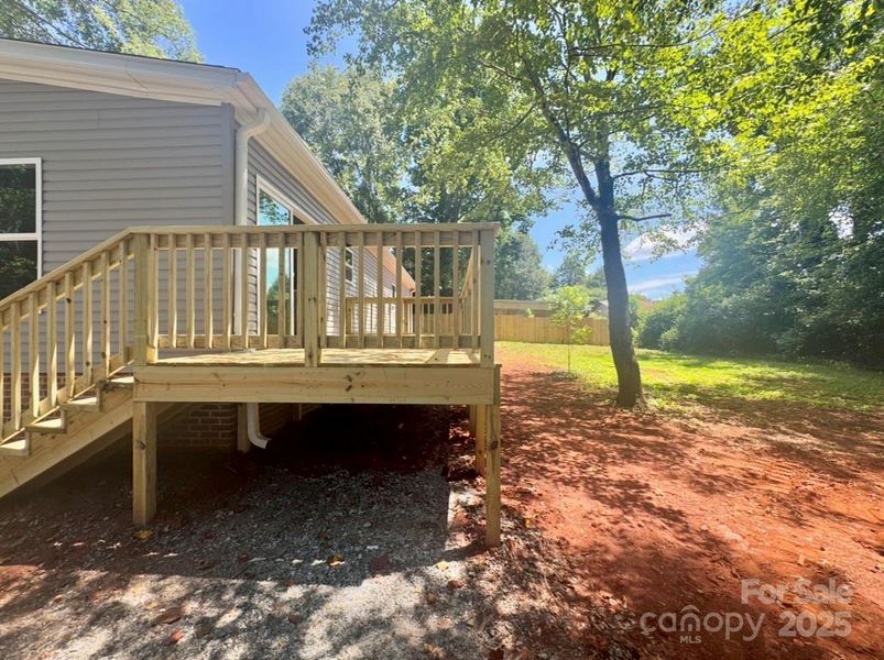 Front exterior of a new home in , Lincolnton, NC, highlighting curb appeal (Image 18).