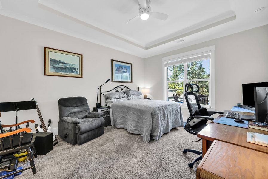 Furnished interior view inside a new home in Wando Village, Charleston (Image 18).