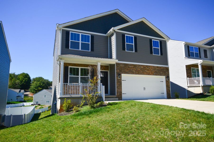 Image 35 of a home in Rydele Heights.