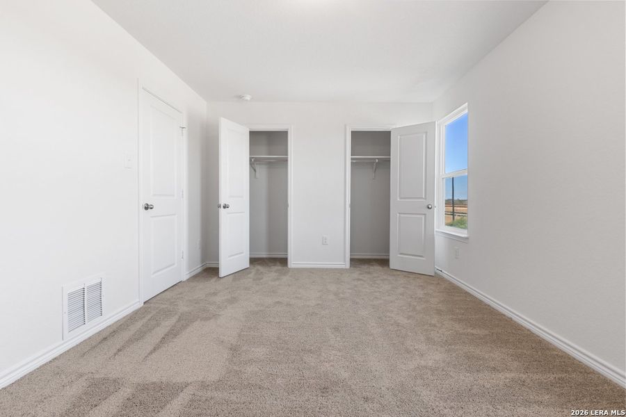 Spacious, unfurnished interior of a new home in Southton Cove, Elmendorf (Image 23).