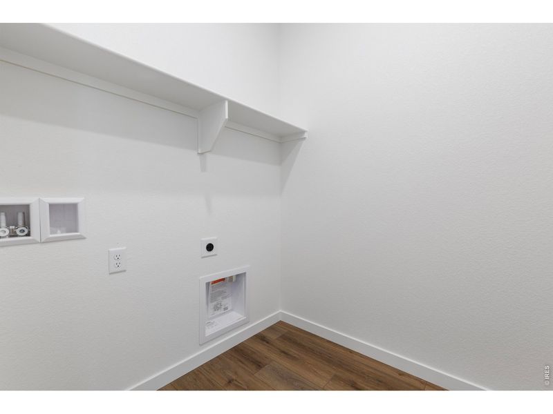 Spacious, unfurnished interior of a new home in Trevenna, Windsor (Image 15). Spacious, unfurnished interior of a new home in Trevenna, Windsor (Image 15).