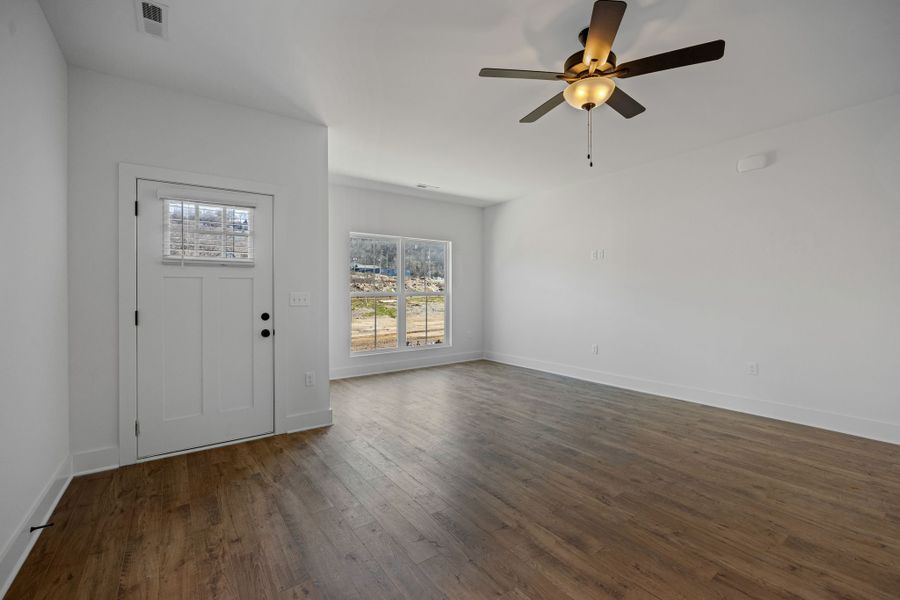 Representative unfurnished interior of a home built from the Gayle Townhome by Parkside Builders in The Parks of Mill Town, Chattanooga (Image 22).