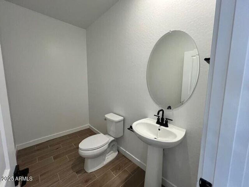 BR45 lot 207 Powder bath