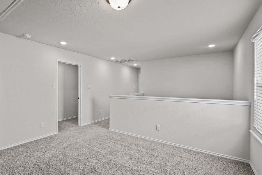 Representative unfurnished interior of a home built from the The Florence B by Davidson Homes LLC in Cedar Heights, San Antonio (Image 24).