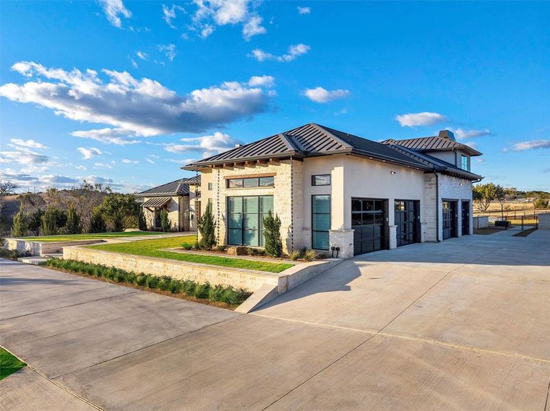 Community amenities in , Cresson (Image 25).