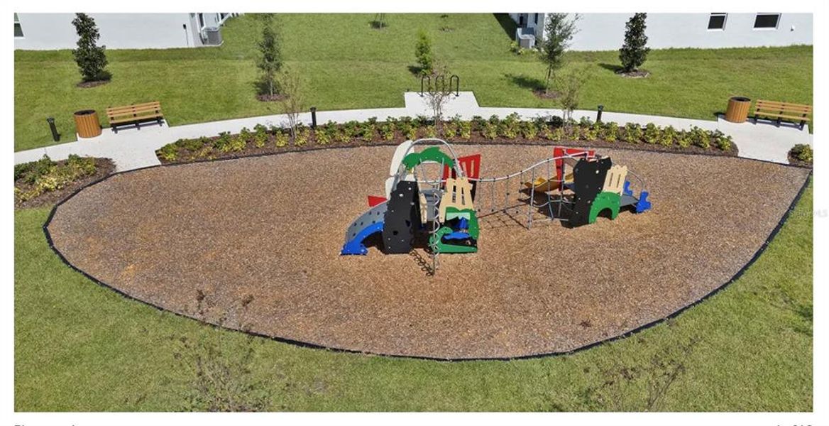 Community amenities in , Eagle Lake (Image 34). Community amenities in , Eagle Lake (Image 34).