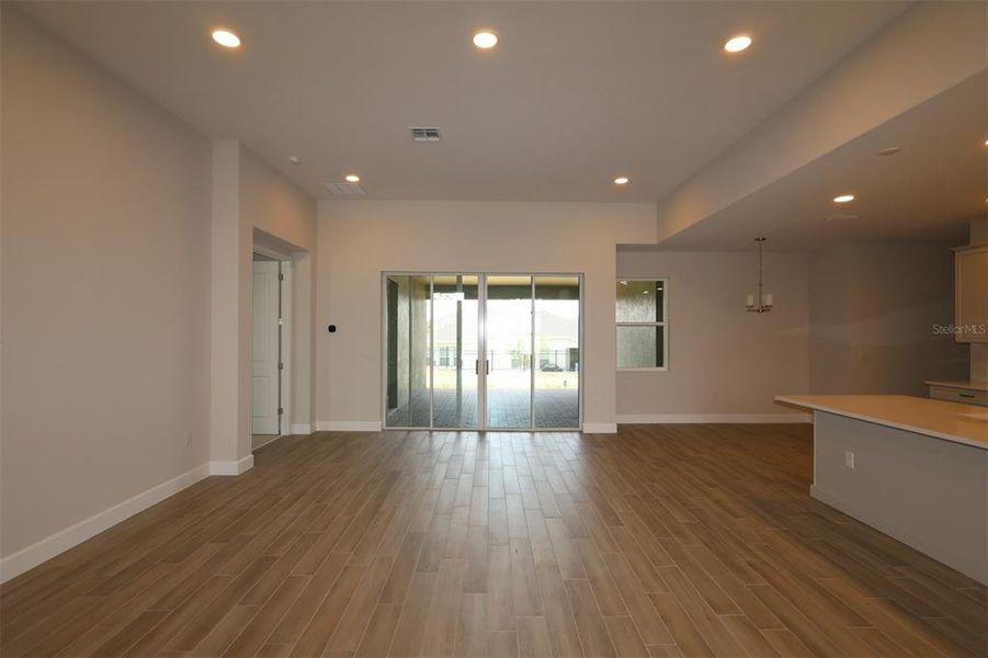 Spacious, unfurnished interior of a new home in Wolf Lake Ranch, Apopka (Image 8). Spacious, unfurnished interior of a new home in Wolf Lake Ranch, Apopka (Image 8).