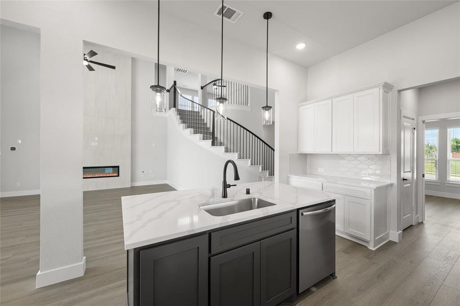 1838 Briarwood- Kitchen-4