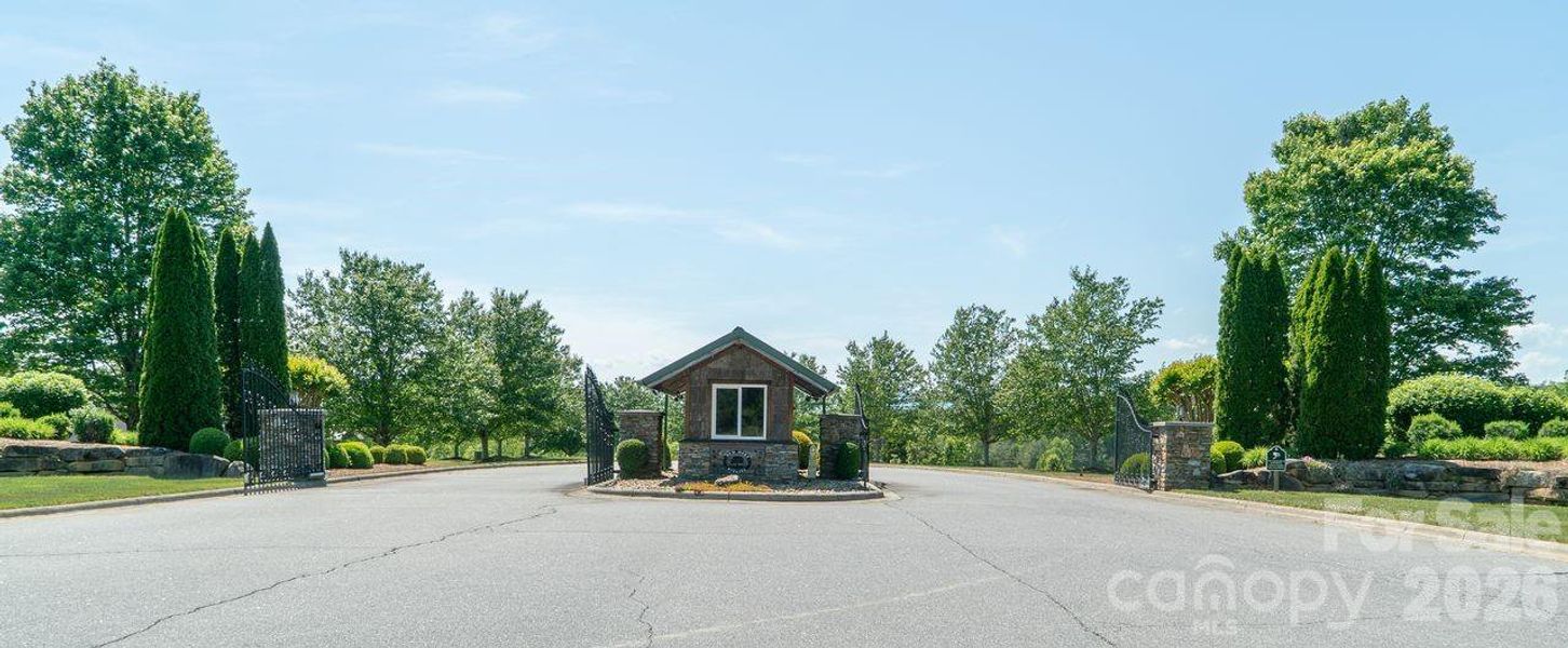 Image 22 of a home in .