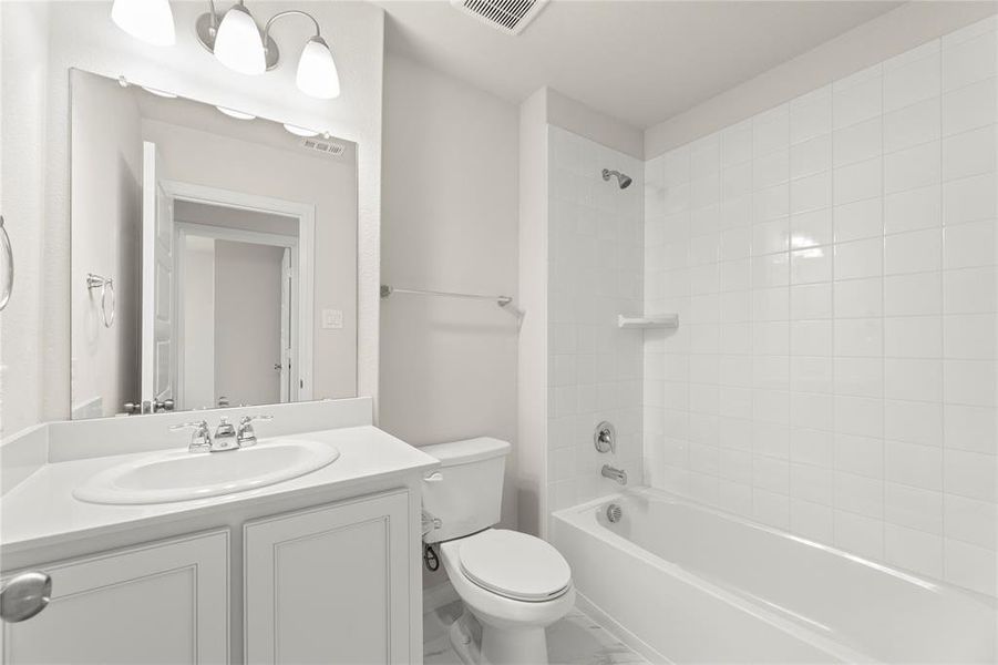 15_1064 Happy Holly 15_1064 Happy Holly