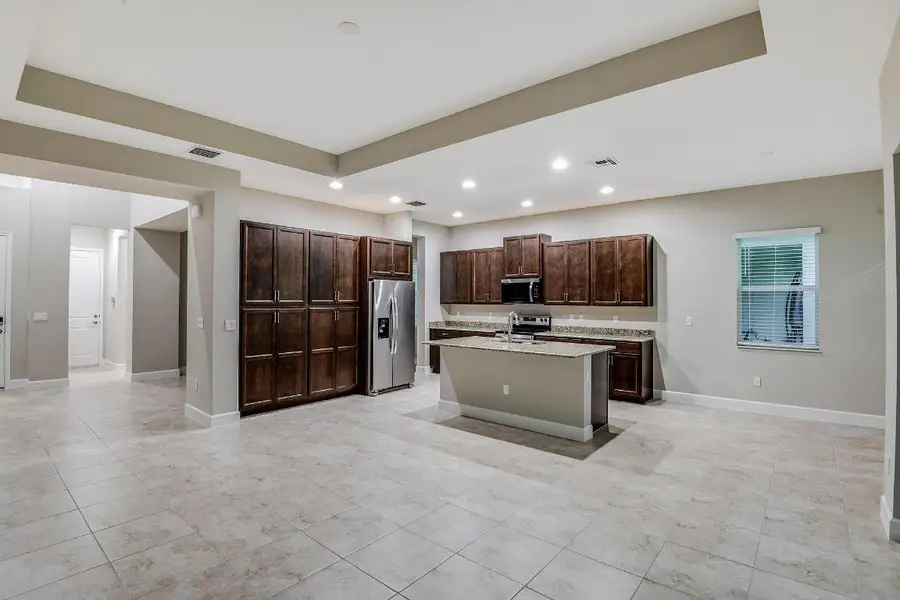 Lot-397-Marlberry-13861-Prickly-Cone-Cov Lot-397-Marlberry-13861-Prickly-Cone-Cov