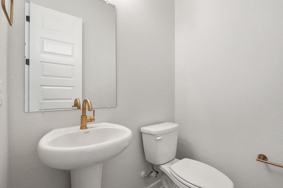 Furnished interior view inside a new home in Heritage, Dripping Springs (Image 12).