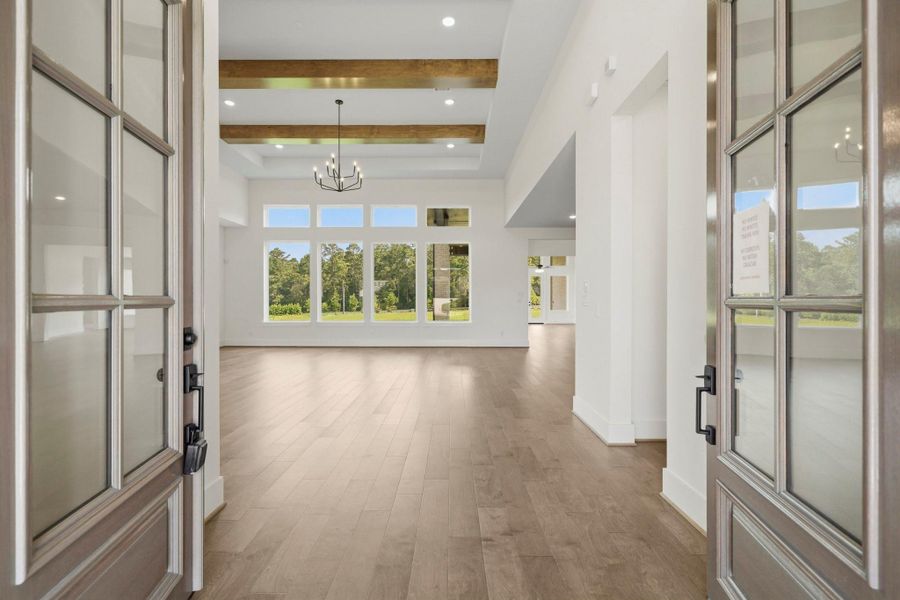 Spacious, unfurnished interior of a new home in Bentwood Farms, Montgomery (Image 35).