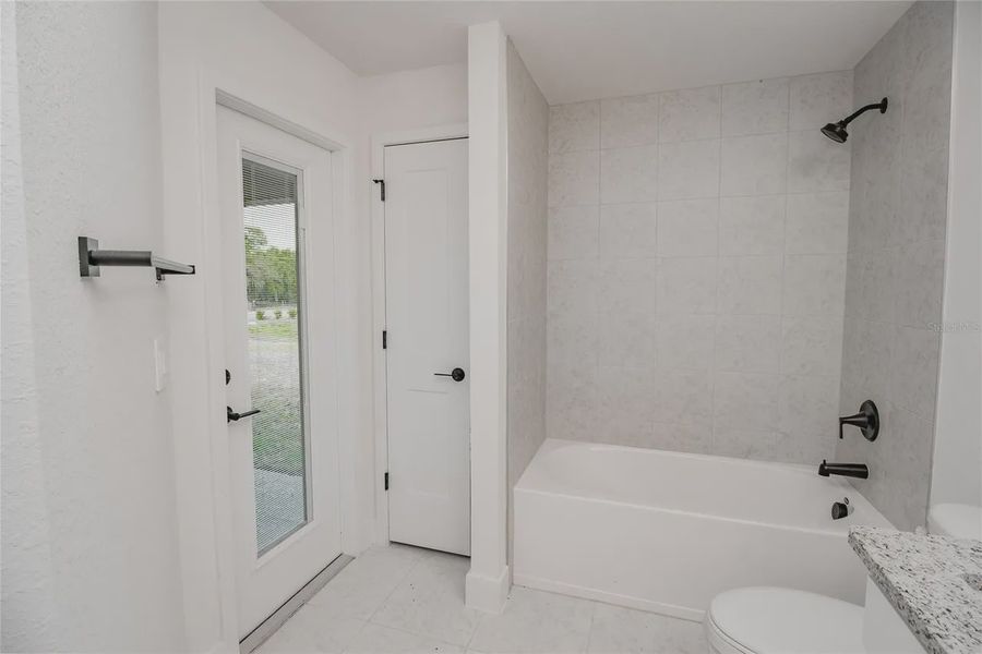 Furnished interior view inside a new home in Hickory Ridge Estates, Lake Wales (Image 13).