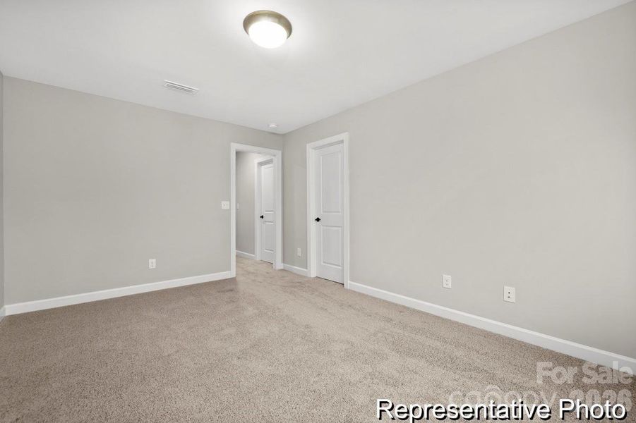 Spacious, unfurnished interior of a new home in Huntington Hills, Lincolnton (Image 19).