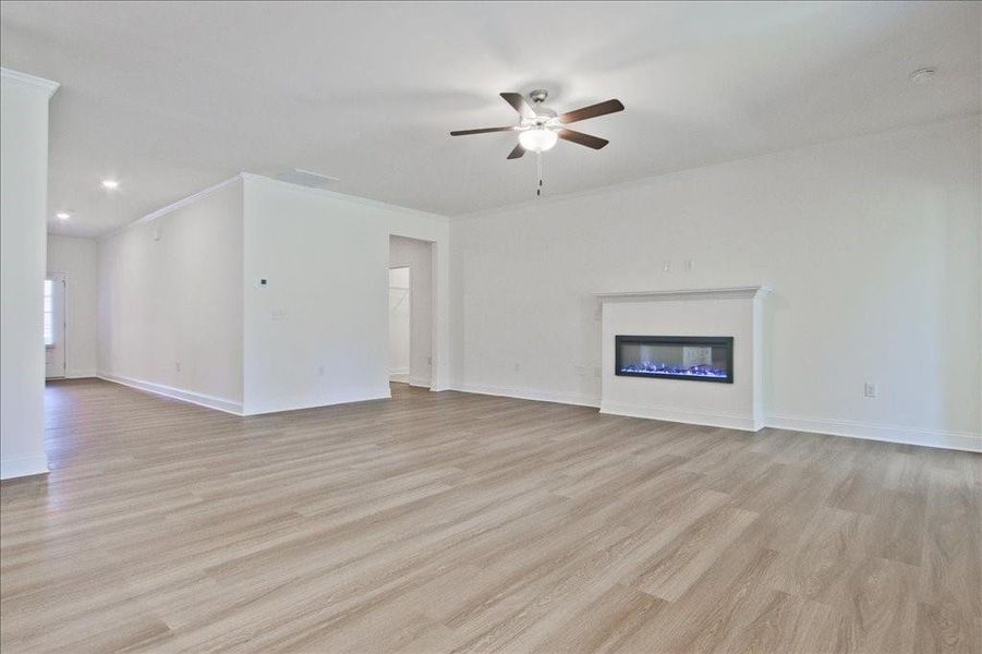 Spacious, unfurnished interior of a new home in Cooper's Walk, Loganville (Image 28).