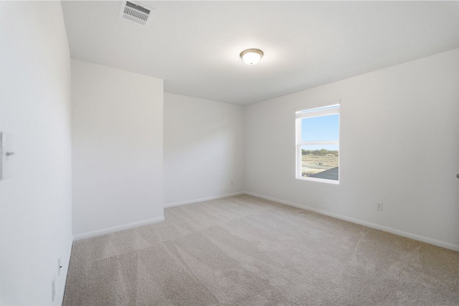 Spacious, unfurnished interior of a new home in Cool Water, Jarrell (Image 47).