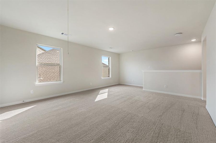 Spacious, unfurnished interior of a new home in Liberty Pointe, Gainesville (Image 29).
