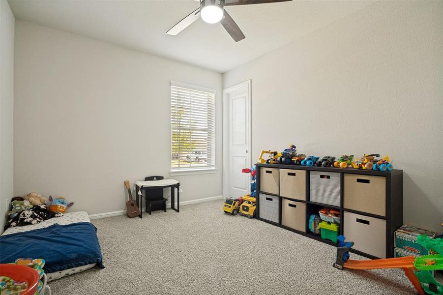 Furnished interior view inside a new home in , Fort Worth (Image 6).