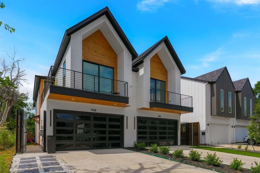 Front exterior of a new home in , Dallas, TX, highlighting curb appeal (Image 24). Front exterior of a new home in , Dallas, TX, highlighting curb appeal (Image 24).