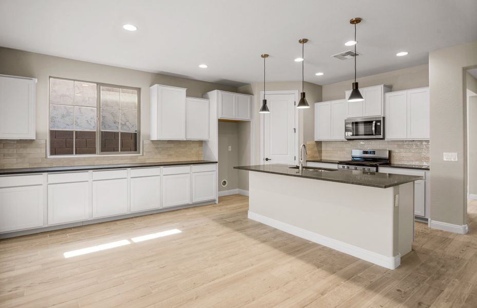 Image 23 of the Harvest – Cactus Series community in Queen Creek, AZ.