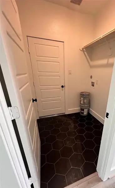 Image 25 of a home in Meridiana 40', 65'.