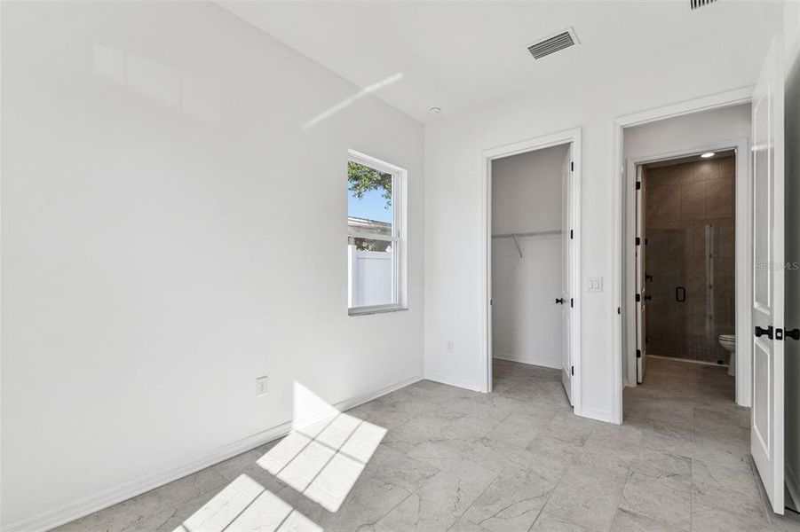 Spacious, unfurnished interior of a new home in City of Tampa, Tampa (Image 57).