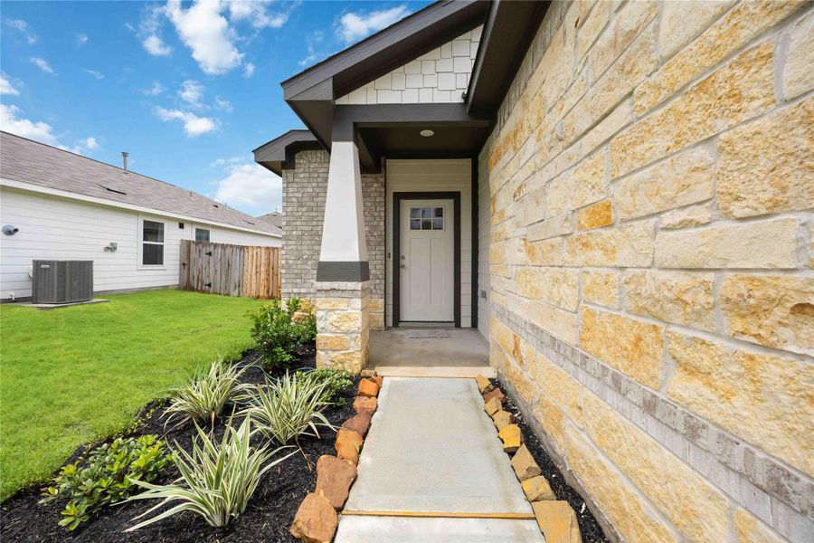 Image 10 of a home in Meadow Park.