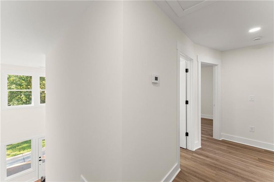 Spacious, unfurnished interior of a new home in , Gainesville (Image 31).
